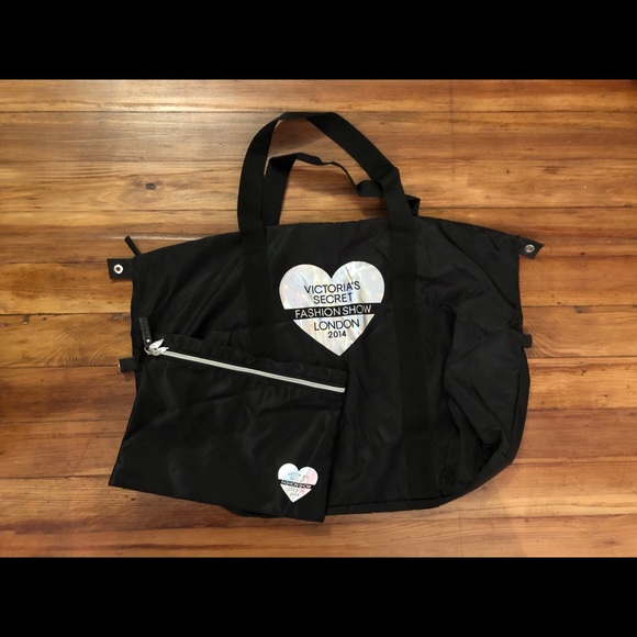 Victoria’s Secret tote & makeup bag! - Picture 1 of 3